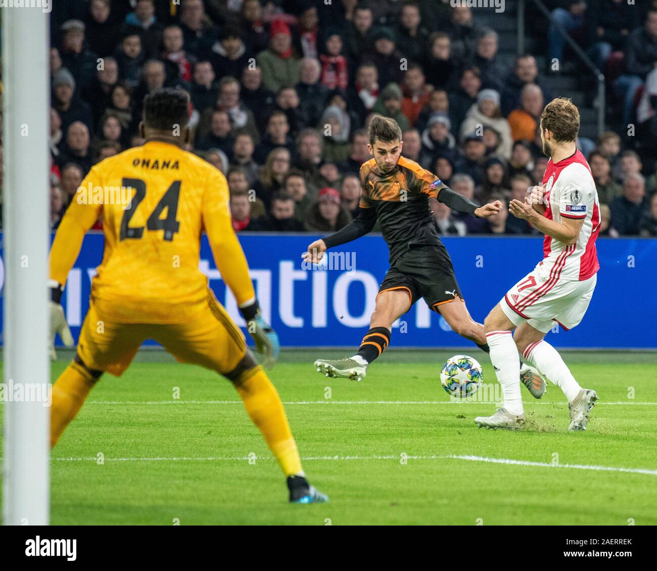 AMSTERDAM, AM - 10.12.2019 : AJAX V VALENCE - Ferran Torres de Valencia au cours de l'UEFA Champions League match entre l'Ajax et Valence. Le jeu a eu lieu à l'Aréna de Johan Cruyff à Amsterdam, Hollande. (Photo : Richard Callis/Fotoarena) Banque D'Images