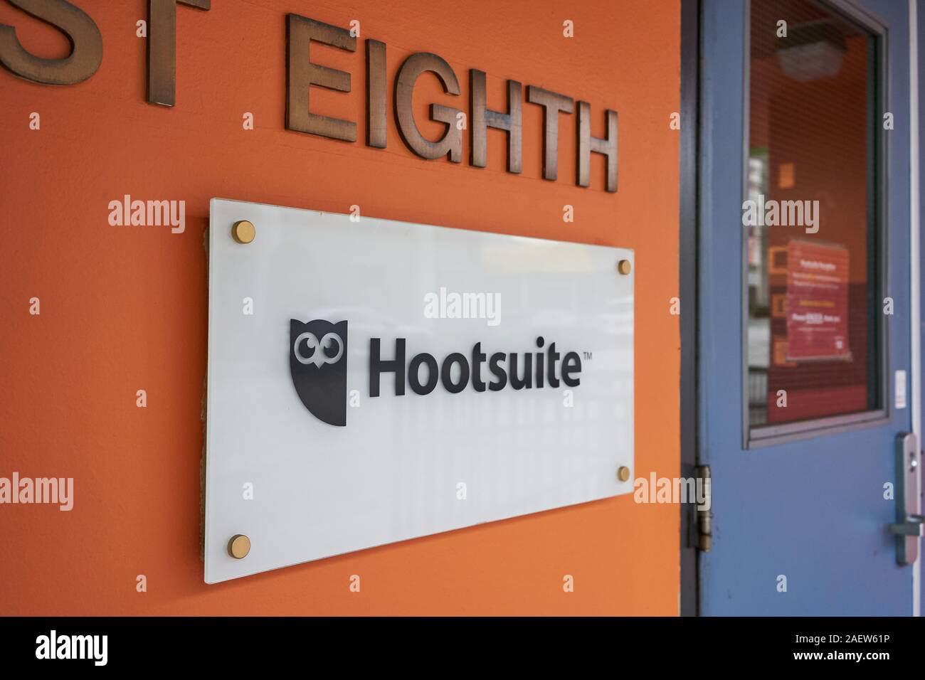 Le panneau d'entrée de la société canadienne de gestion des médias sociaux Hootsuite's Headquarters à Vancouver, en Colombie-Britannique, vu le 12 octobre 2019. Banque D'Images