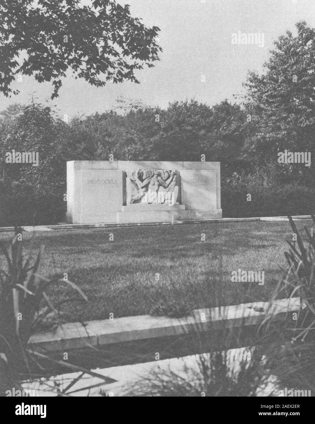 Londres. Hyde Park Bird Sanctuary et Memorial Hudson 1926 old vintage print Banque D'Images