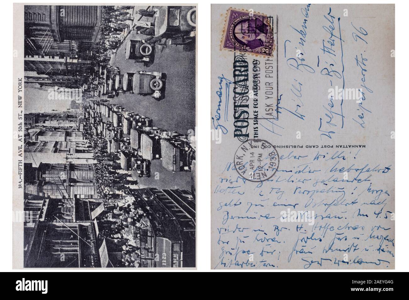 Carte postale vintage. Noir blanc carte postale de la 5e Rue à New York à partir de 1938, qui a été envoyé en Allemagne avec un cachet du 14 avril 1938. Macro. S Banque D'Images