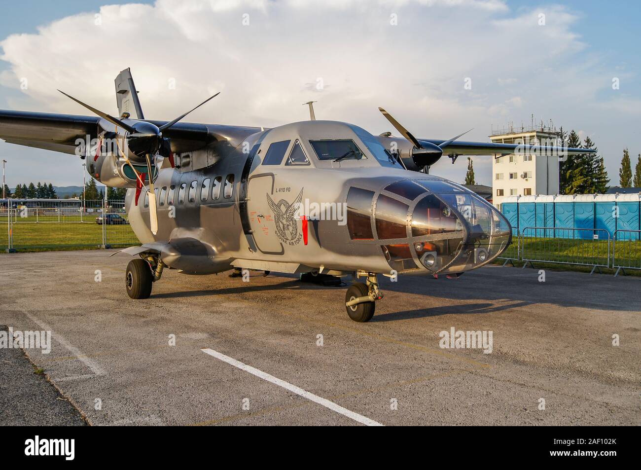 Let L-410 FG slovaque Turbolet avion. Fahi Airhow, Sliac Slovaquie, 2017 Banque D'Images