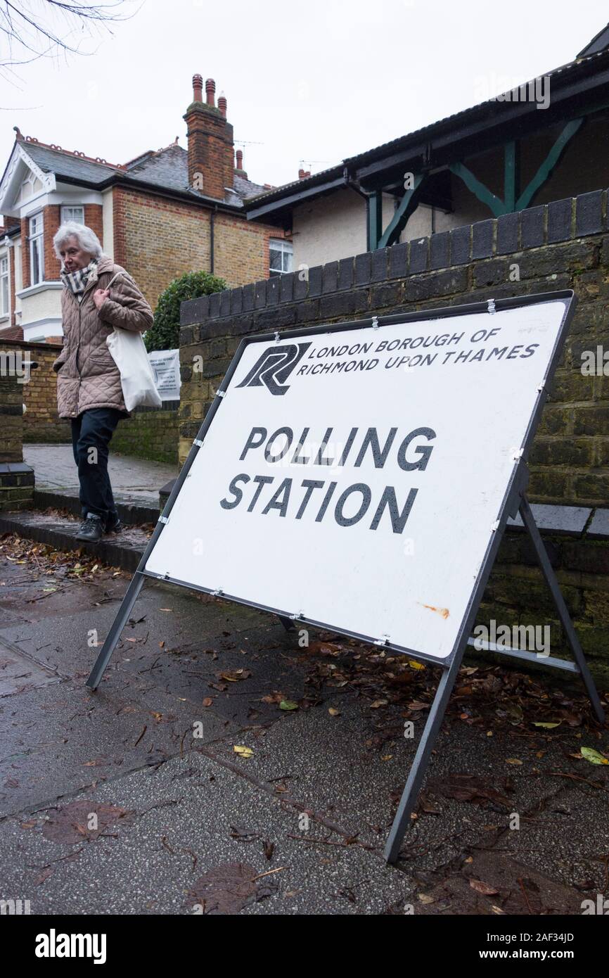 Londres, Angleterre, Royaume-Uni. 12 décembre 2019. Un bureau de scrutin dans la circonscription de Richmond Park SW London © Benjamin John/ Alamy Live News. Banque D'Images