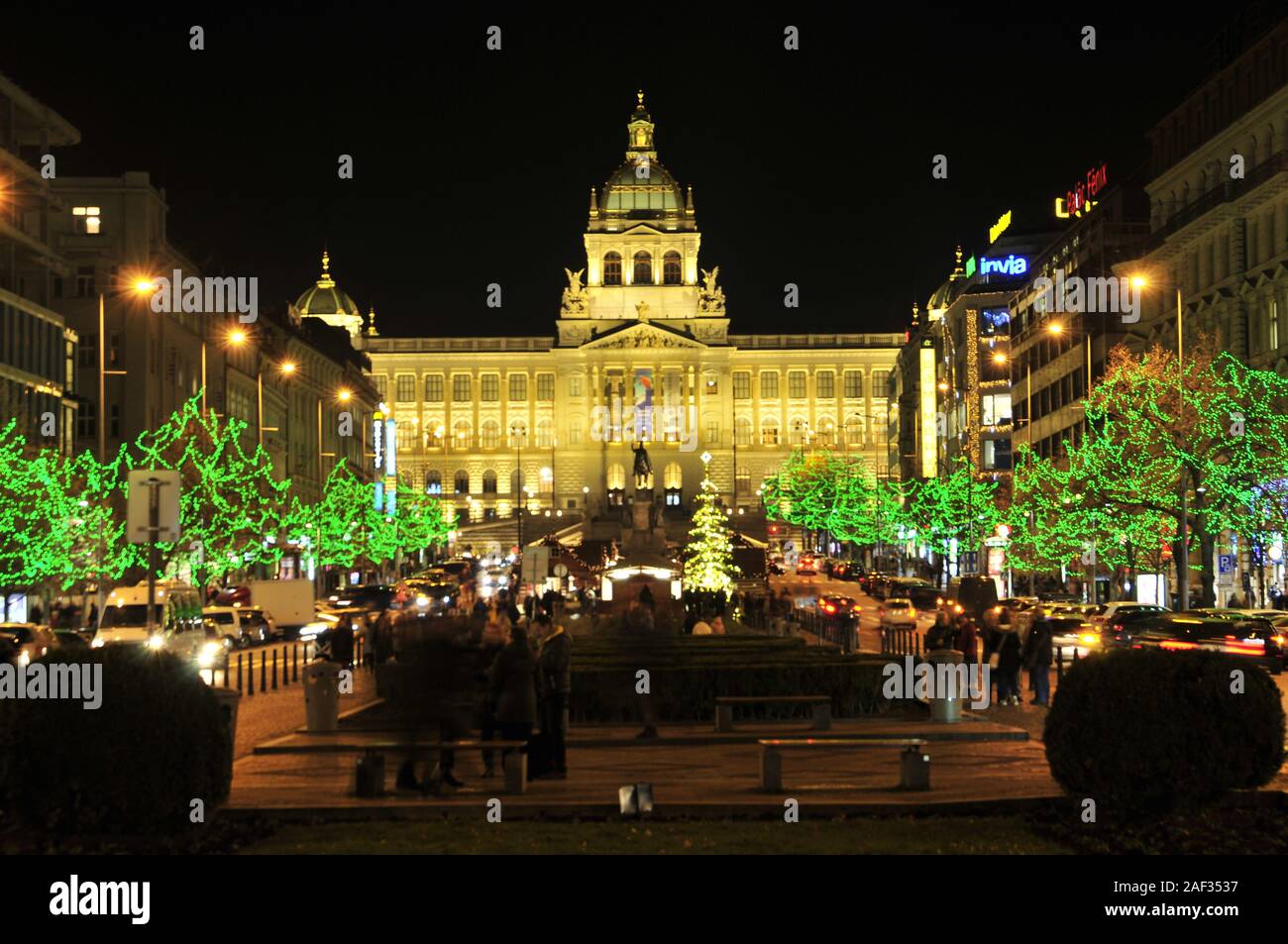 Les décorations de Noël de la Place Venceslas de Prague à Prague, en République tchèque, le Mercredi, Décembre 4, 2019. (CTK Photo/Martin Hurin) Banque D'Images