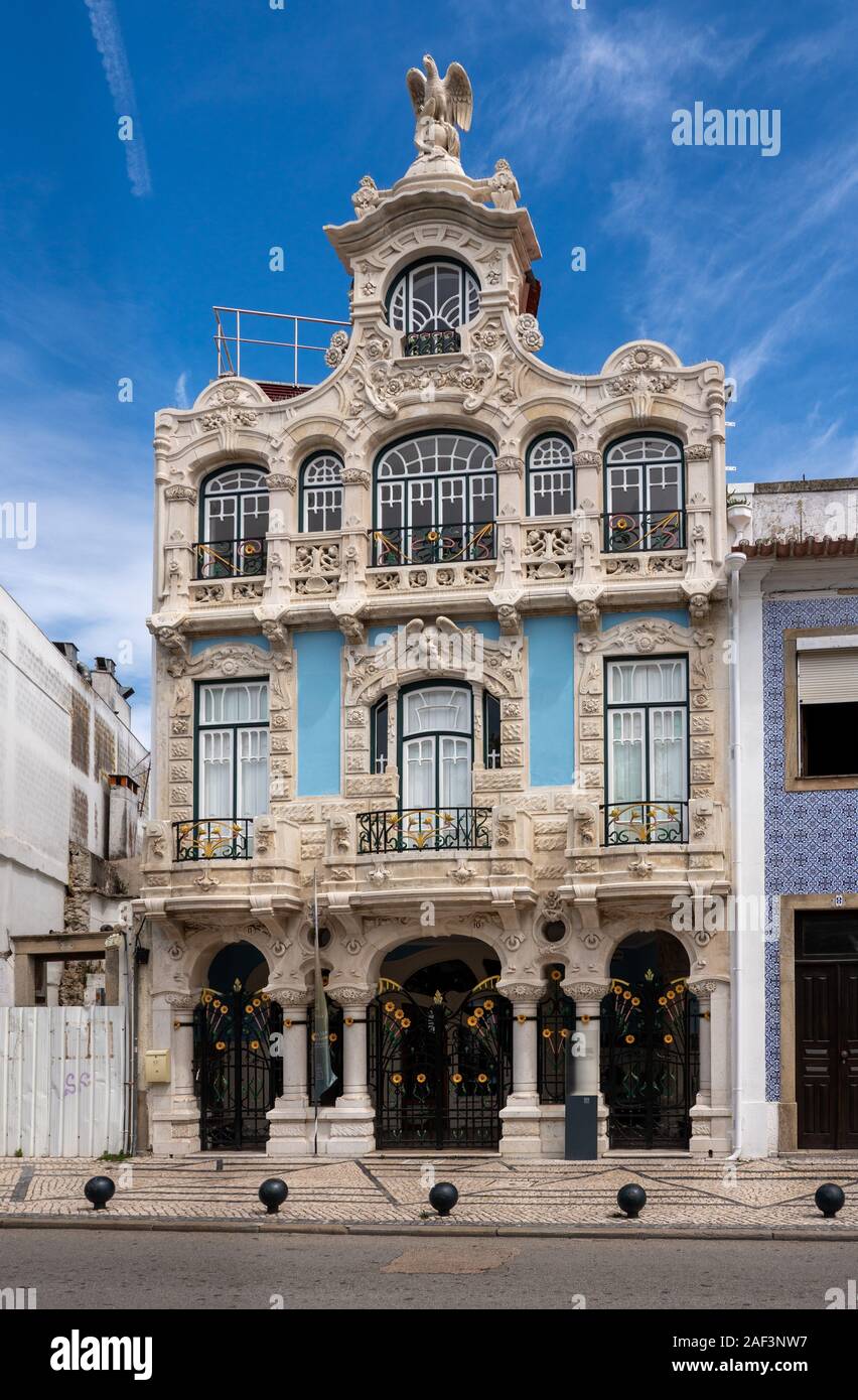 Aveiro, Portugal - 19 août 2019 : façade du Musée de l'Art Nouveau à Aveiro Banque D'Images