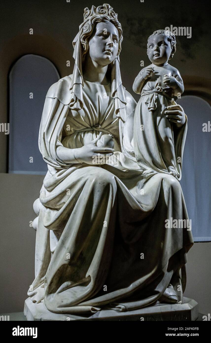 Italie Emilie Romagne Ferrare -ex Église de San Romano - Musée de la cathédrale - Jacopo della Quescia : Madonna de la Grenade - 1406 - statue de marbre Banque D'Images