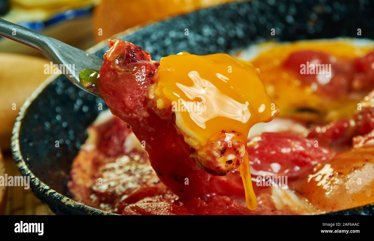 Chakchouka, Œufs à la sauce tomate . Une cuisine tunisienne