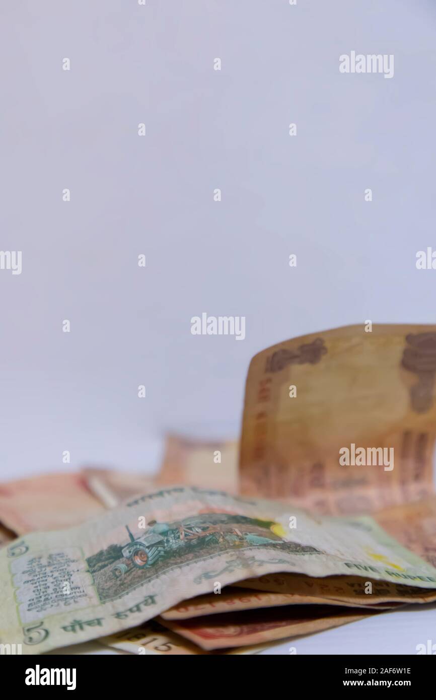 Toute nouvelle monnaie billets de banque indiens colorés de 10 roupies, 20 Banque D'Images