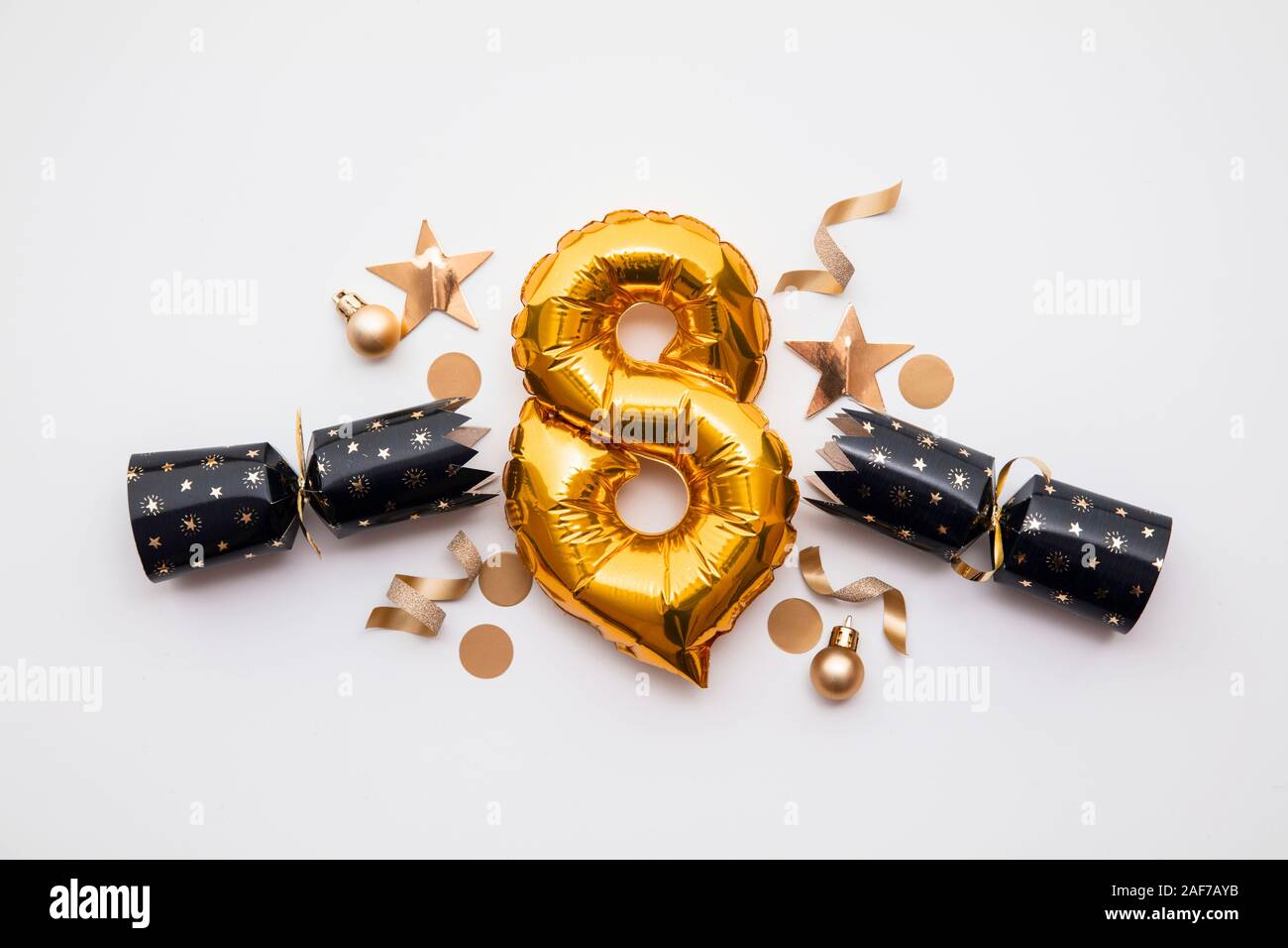 Compte à rebours de Noël. Nombre d'or avec 7 décorations de fête pirate ok computer Banque D'Images