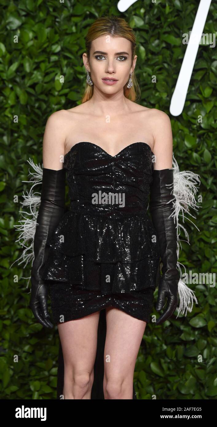 La photo doit être crédité ©Presse Alpha 079965 02/12/2019 Emma Roberts La Fashion Awards 2019 au Royal Albert Hall de Londres Banque D'Images