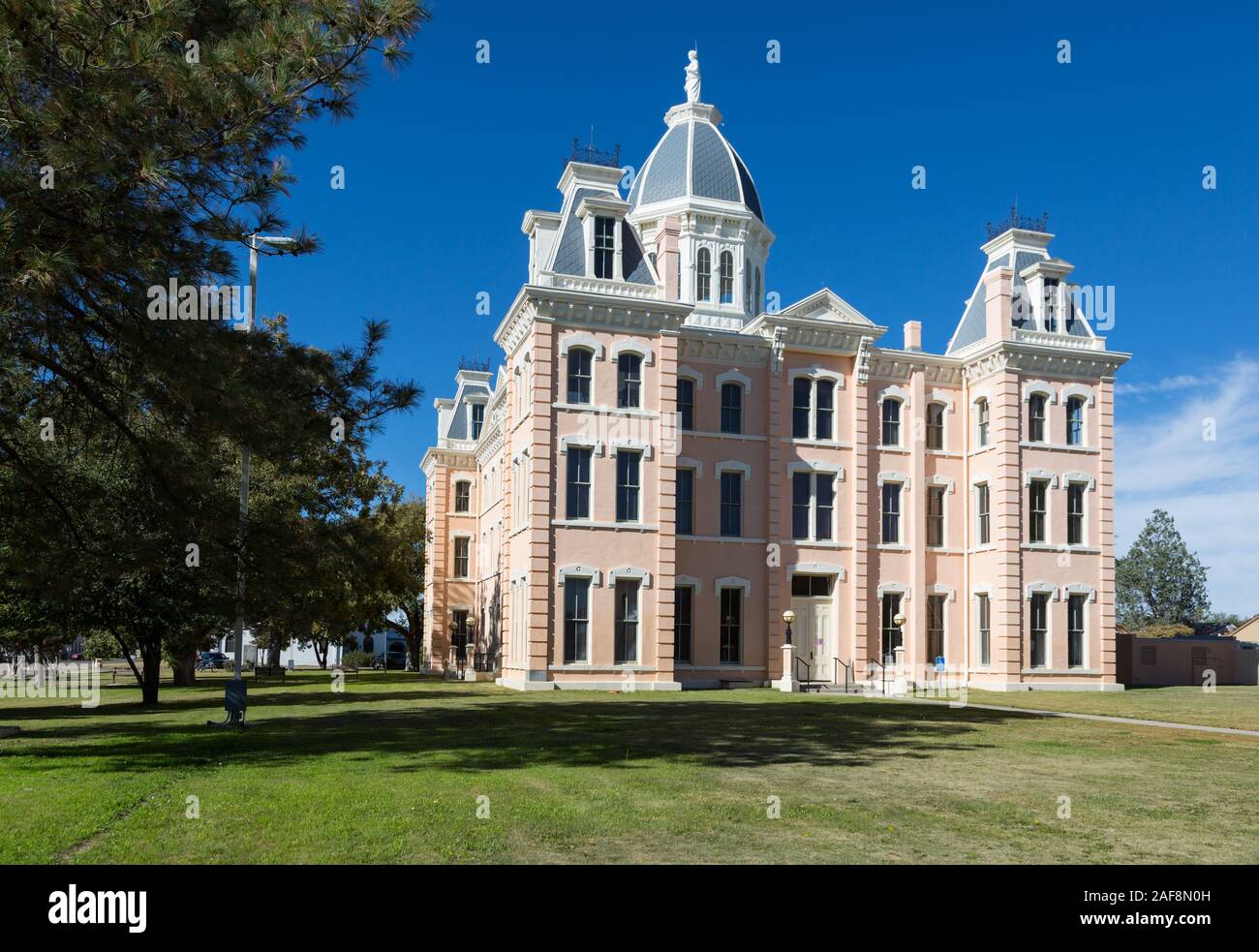 Marfa, Texas. Presidio County Court House, construit en 1886, restauré 2001. Banque D'Images