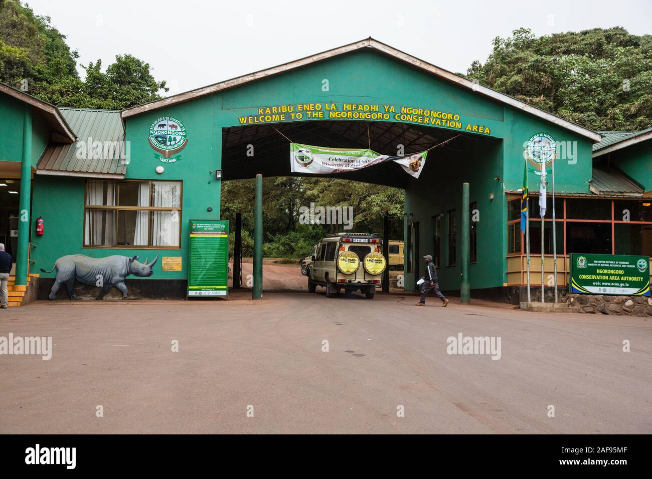 La Tanzanie. Ngorongoro Crater, entrée à l'aire de conservation. Banque D'Images