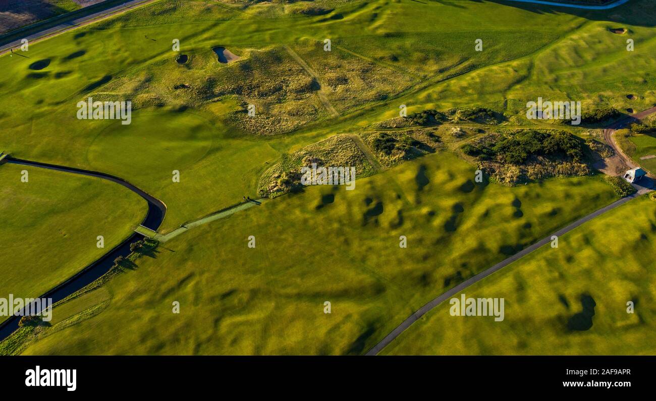 Vue détaillée de la topographie de l'ancien parcours de St Andrews. Parcours de golf écossais. Banque D'Images