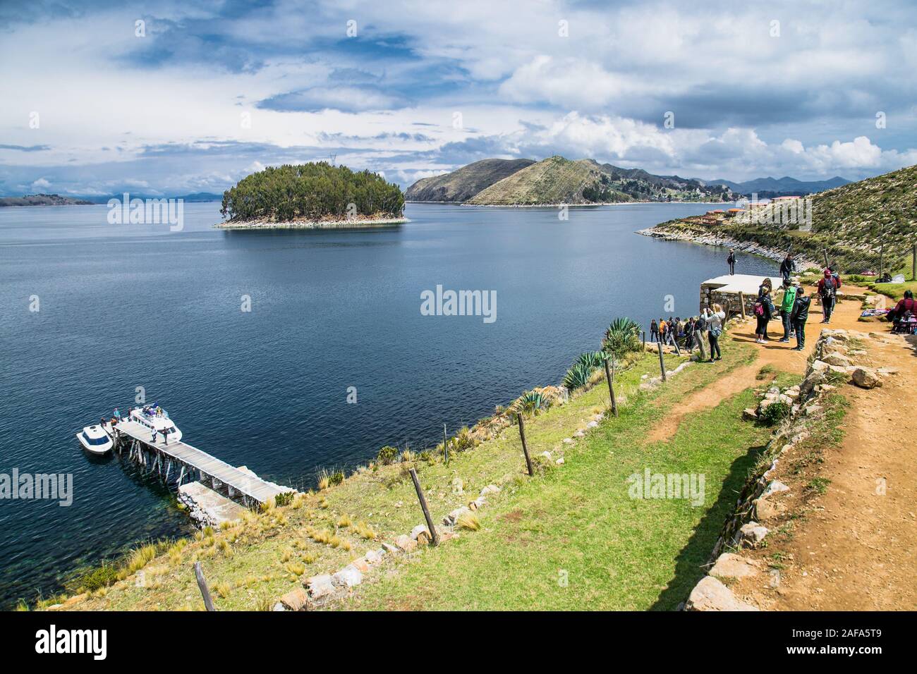 L'île de Isla del Sol , Bolivie- Jan 4, 2019 : les touristes sur l'île Isla del Sol , le lac Titicaca, en Bolivie. Banque D'Images
