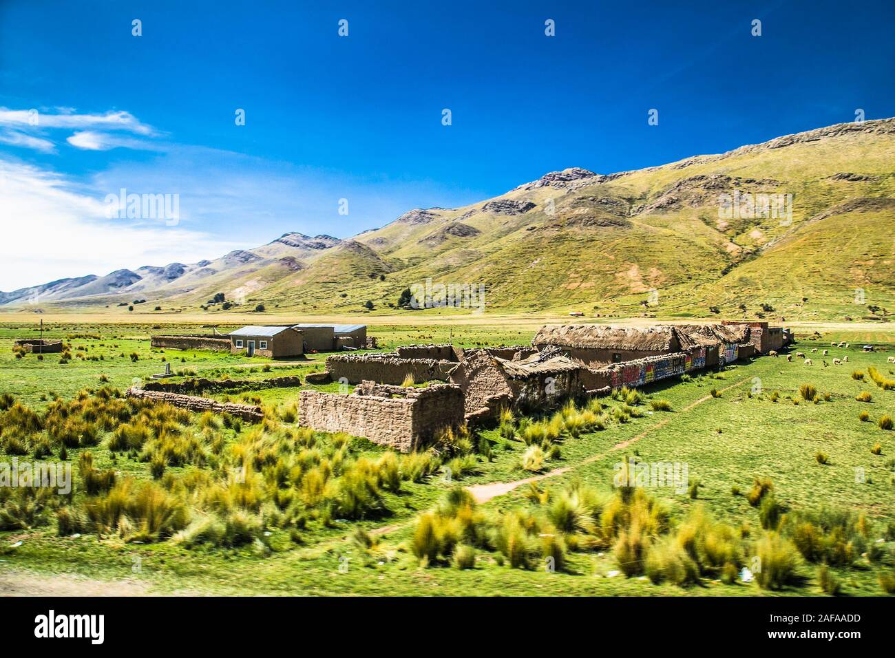 De beaux paysages sur la route entre Puno et Cosco , le Pérou. L'Amérique du Sud. Banque D'Images