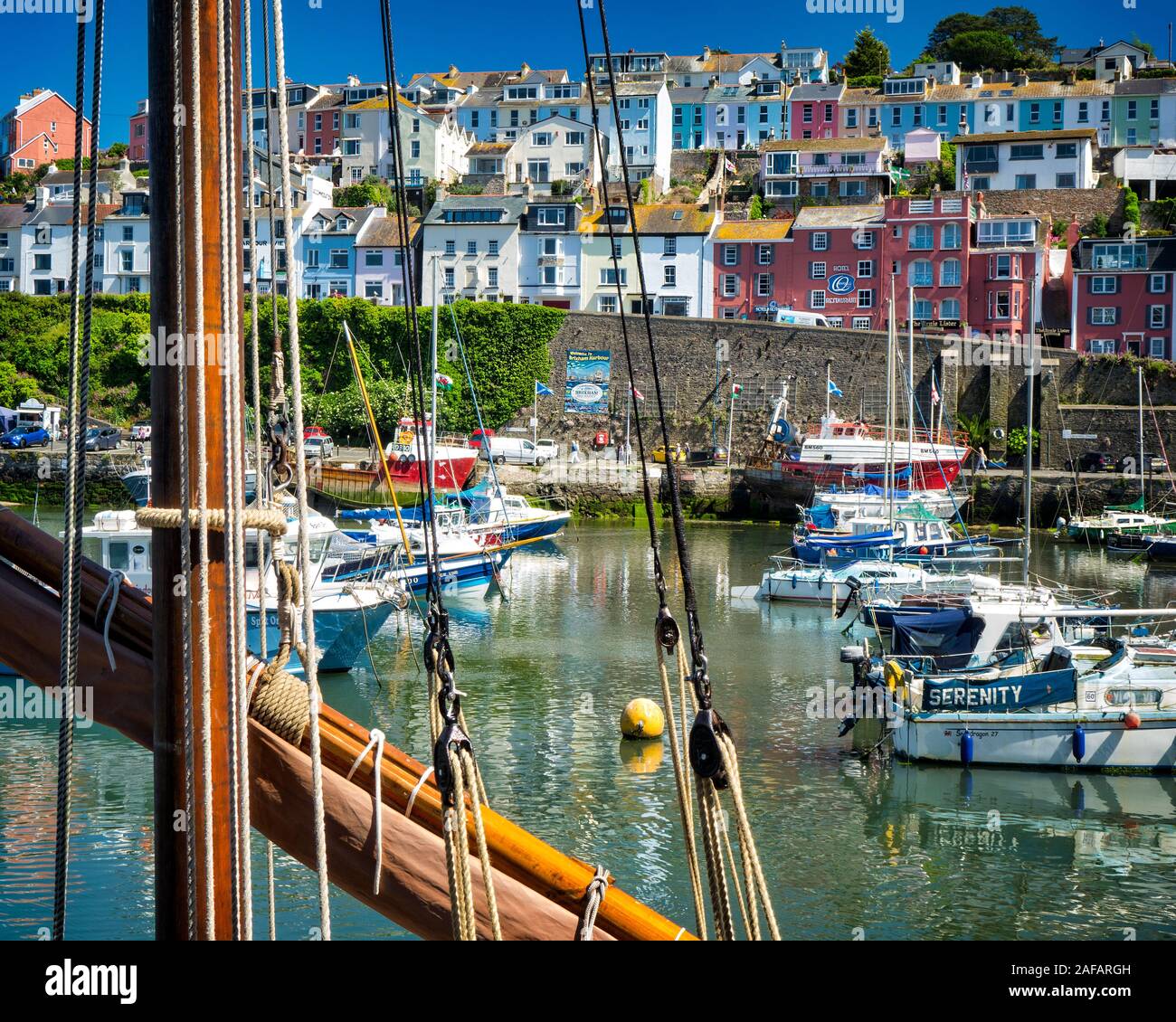 Go - DEVON : Brixham Harbour Banque D'Images