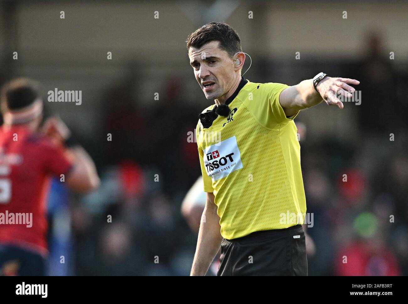 Hendon, Royaume-Uni. 14 Décembre, 2019. Pascal Gauzere (arbitre, France). Saracens v Munster Rugby. Piscine 4. Heineken Cup Champions. Allianz Park. Hendon. Londres. UK. Garry Crédit/Sport sous gaine en images/Alamy Live News. Credit : Sport en images/Alamy Live News Banque D'Images