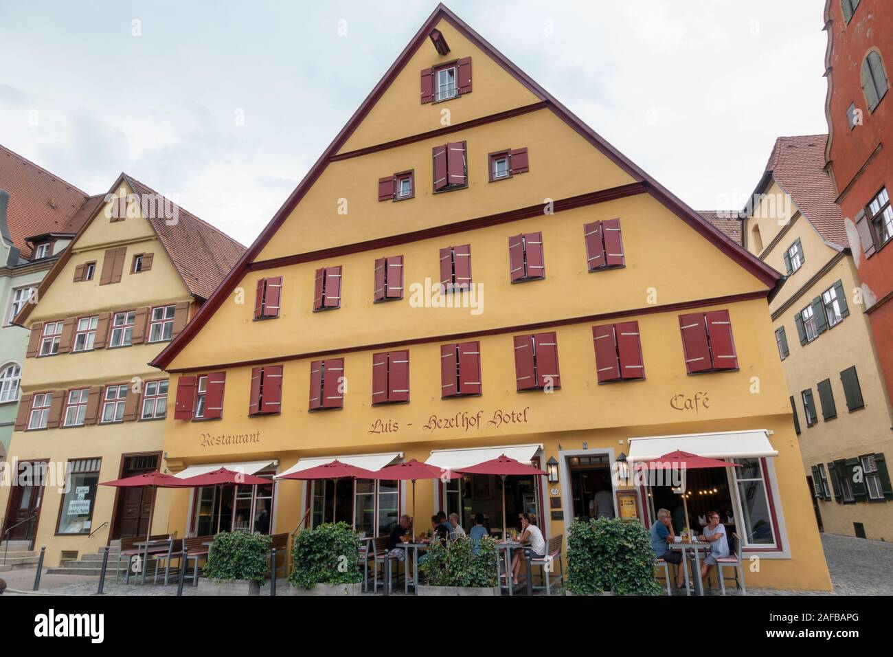 L'Hôtel Hezelhof À Dinkelsbühl, Franconie Centrale, Bavière, Allemagne. Banque D'Images