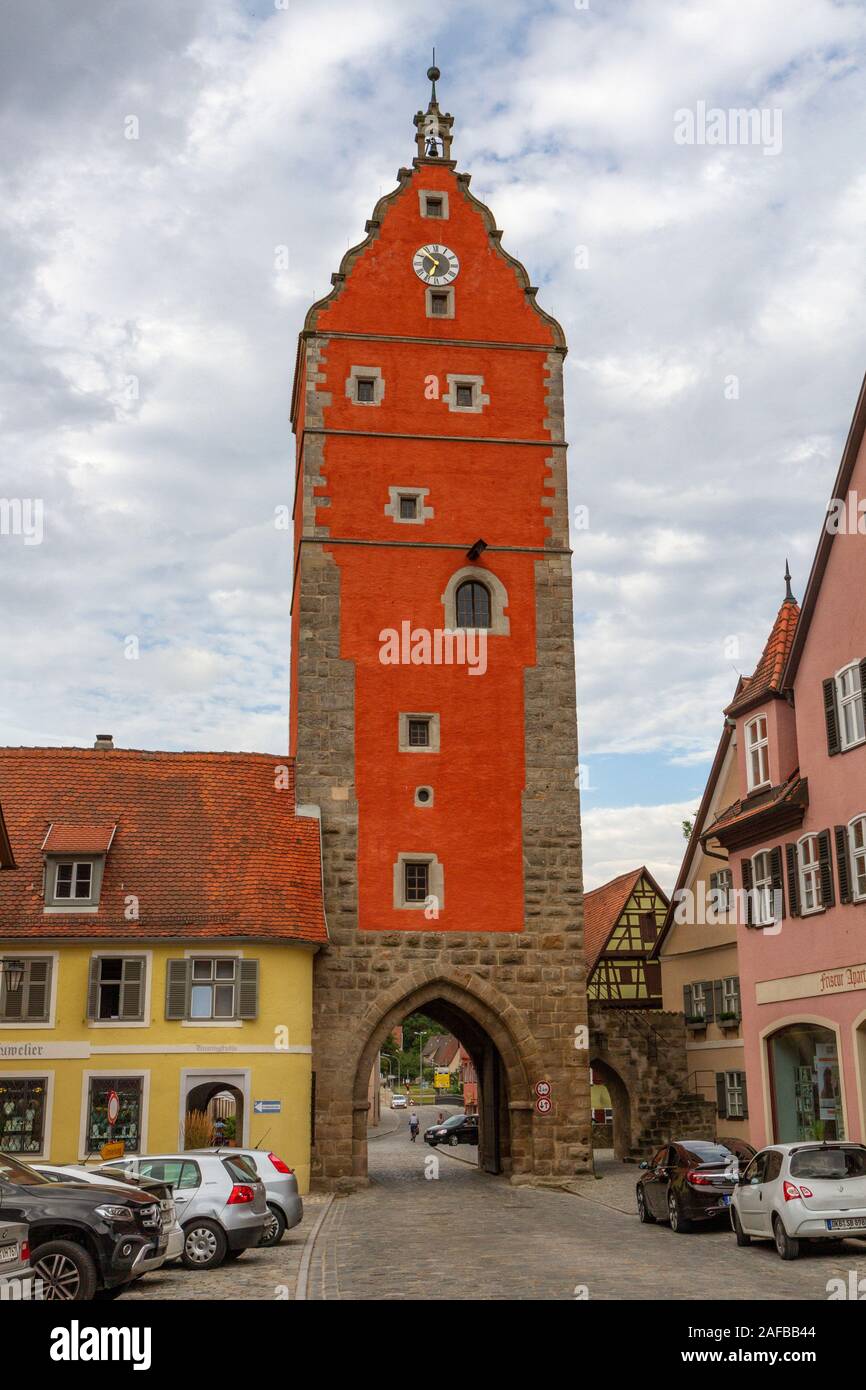 Wörnitztor À Dinkelsbühl, Franconie Centrale, Bavière, Allemagne. Banque D'Images