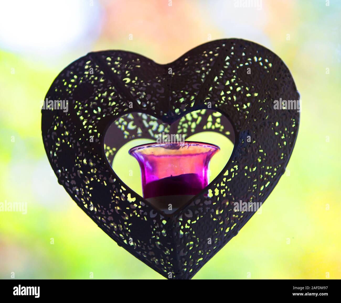 Amour Fragile Banque De Photographies Et D Images A Haute Resolution Alamy