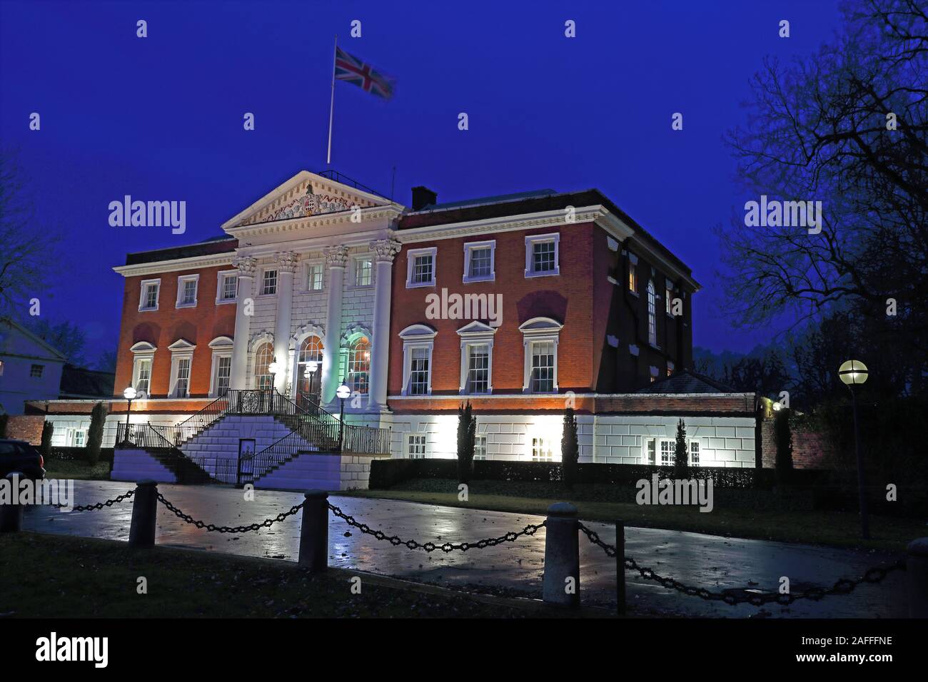 Hôtel de ville de Warrington,WBC,crépuscule,rue Sankey,Warrington, Cheshire,Angleterre,Royaume-Uni, WA1 Banque D'Images