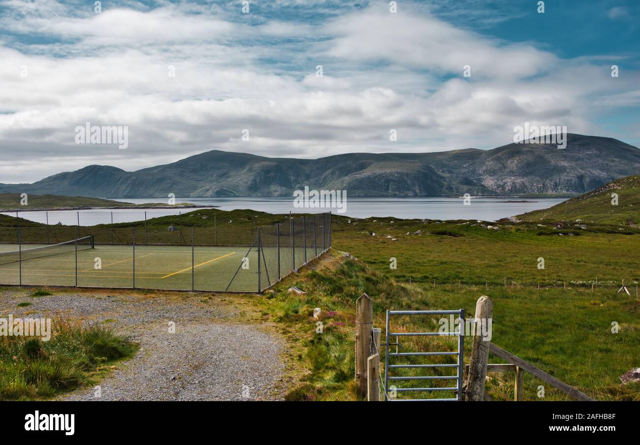 Court De Tennis Éloigné De Bunabhainneader Sur L'Île Hebridean De Harris, Outer Hebrides, Écosse Banque D'Images
