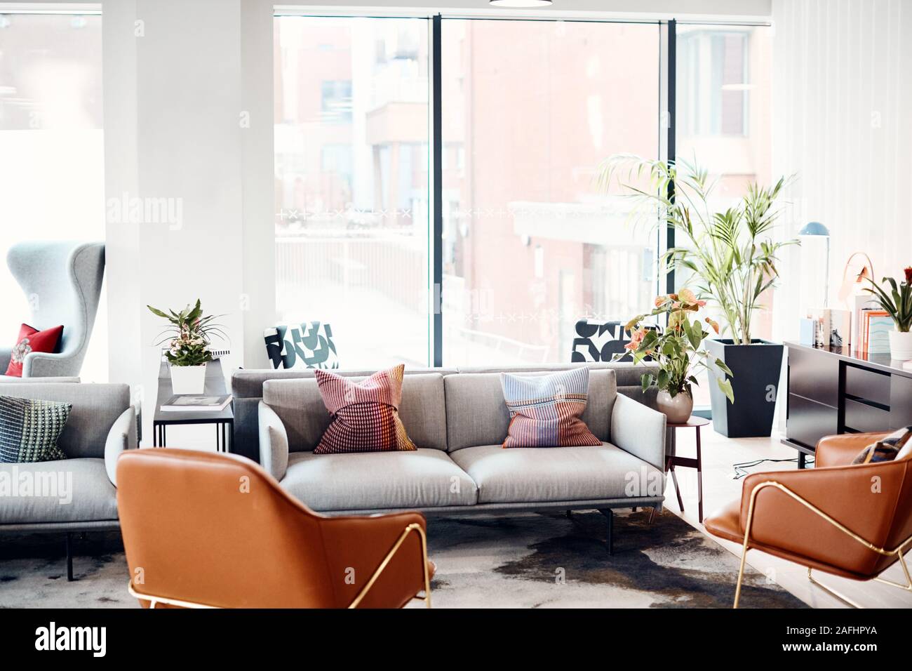 Zone de réception vide moderne en Open Plan Office Banque D'Images