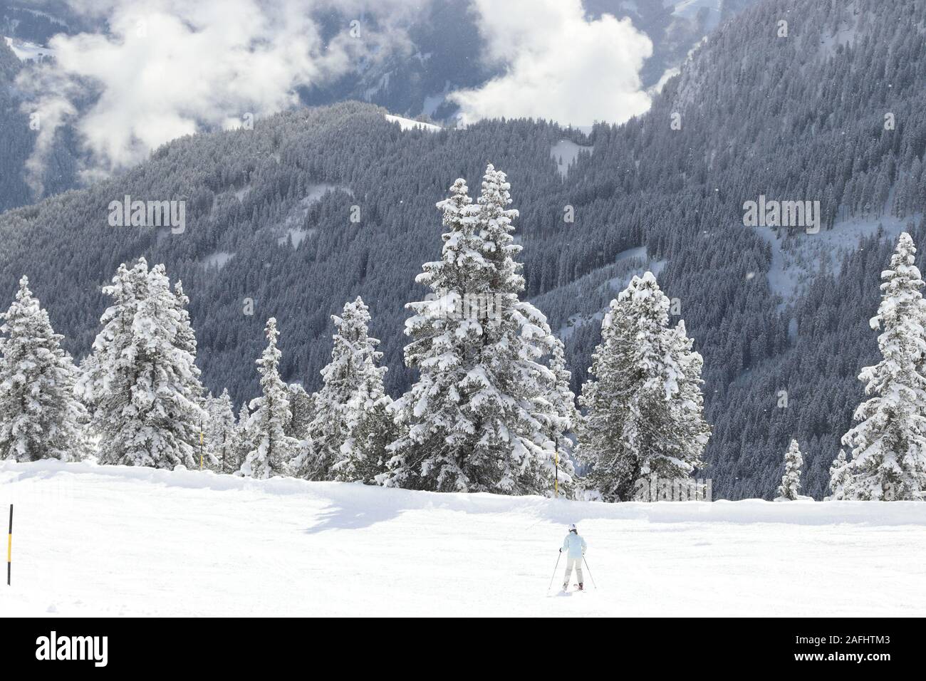 Ski Hiver montagne Autriche - Mayrhofen dans le Tyrol. Alpes centrale autrichienne. Banque D'Images
