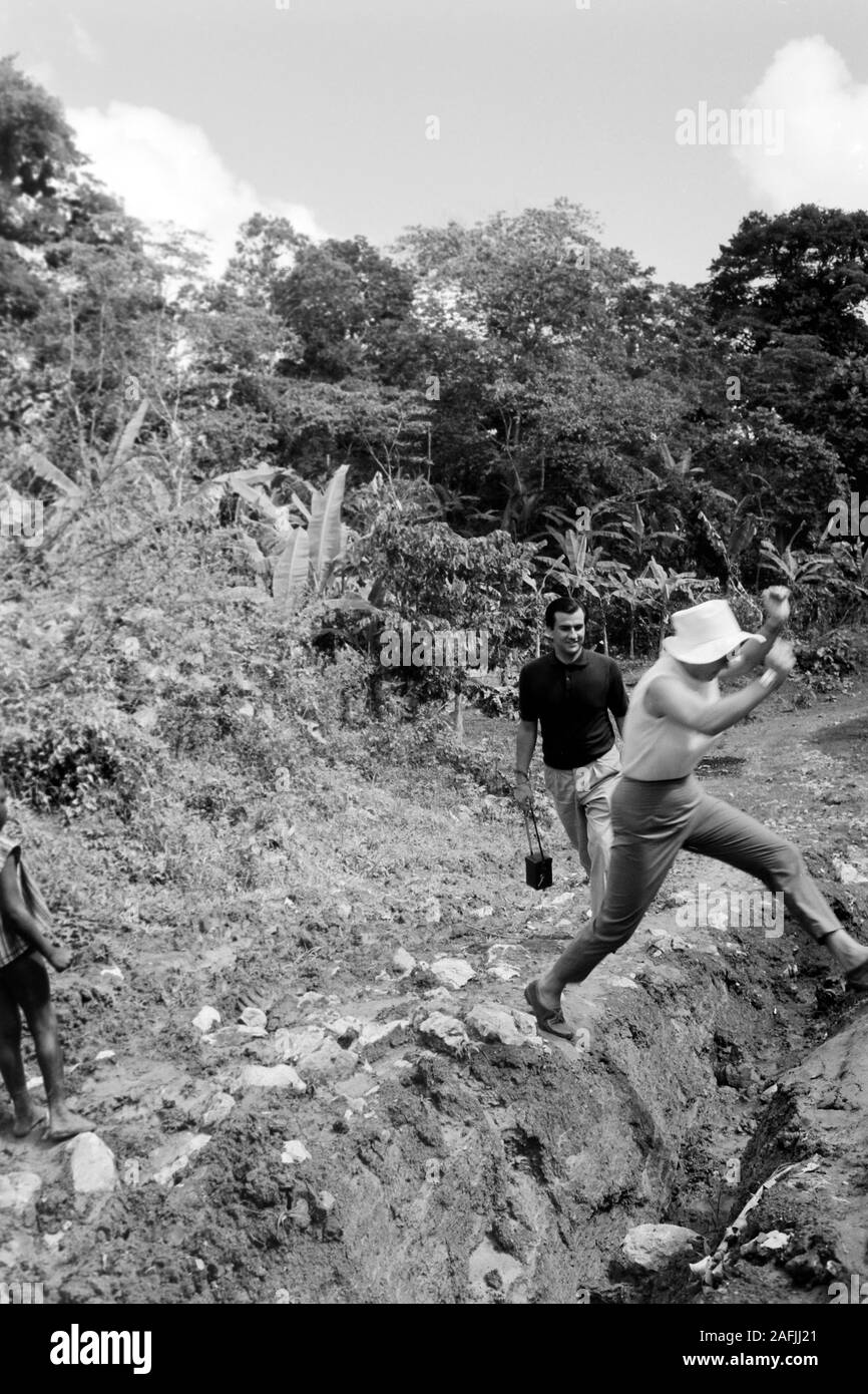 Wanderung nach La Ferriere, 1967. Randonnées à la Ferriere, 1967. Banque D'Images