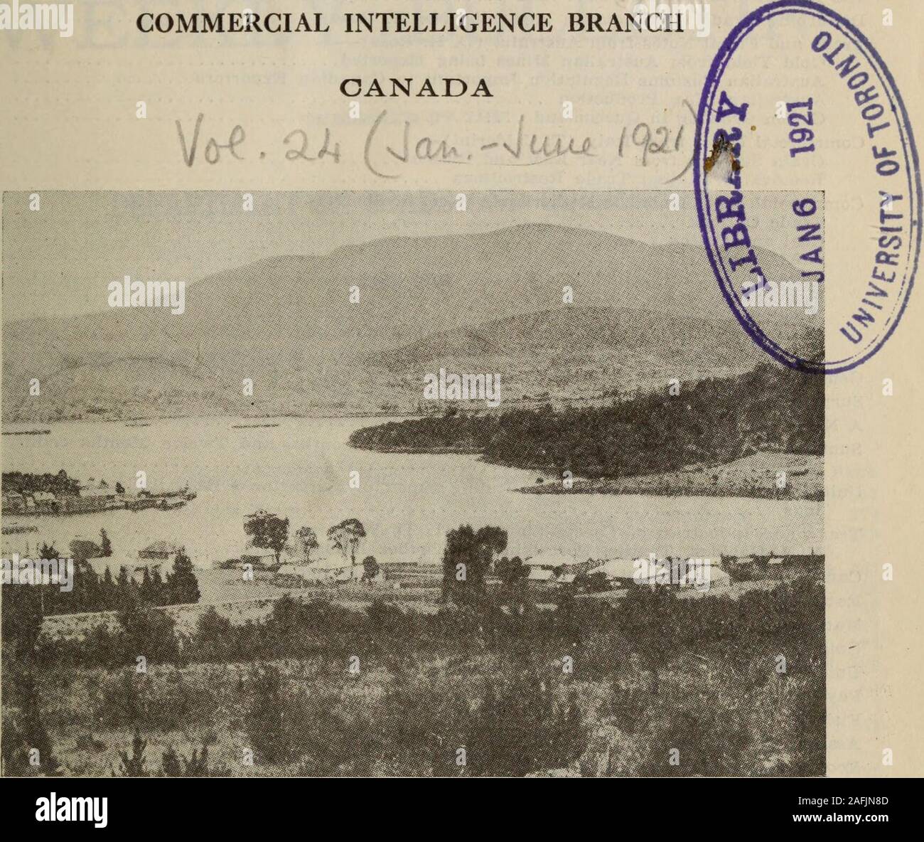 . INTELLIGENCE COMMERCIALE JOURNAL (CANADA) 1921 pt. 1. Port d'Hobart, Tasmanie. (Voir page 37.) Publication autorisée par le Rt. L'honorable Sir George E. Foster, G.G.M.G., P.G. (Ministre du Commerce) commercialinte1921p1cana Banque D'Images