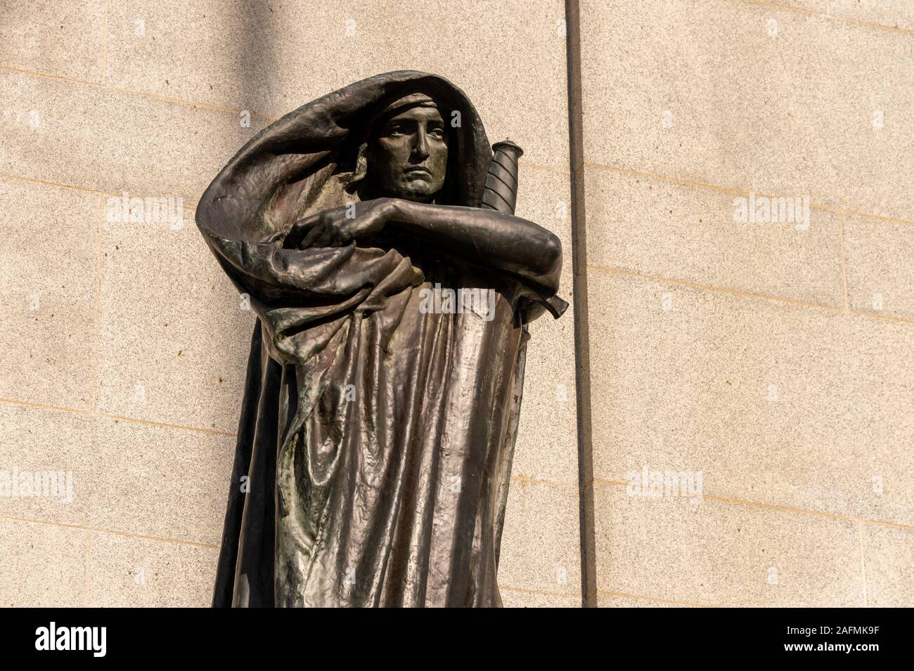 Ottawa, CA - 9 octobre 2019 : Statue Ivstitia (Justice) en face de la Cour suprême du Canada Cour Banque D'Images