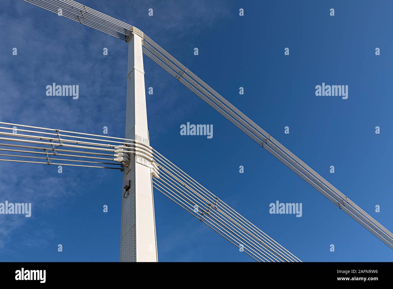 Câbles, Severn Bridge River Crossing, Chepstow, UK Banque D'Images