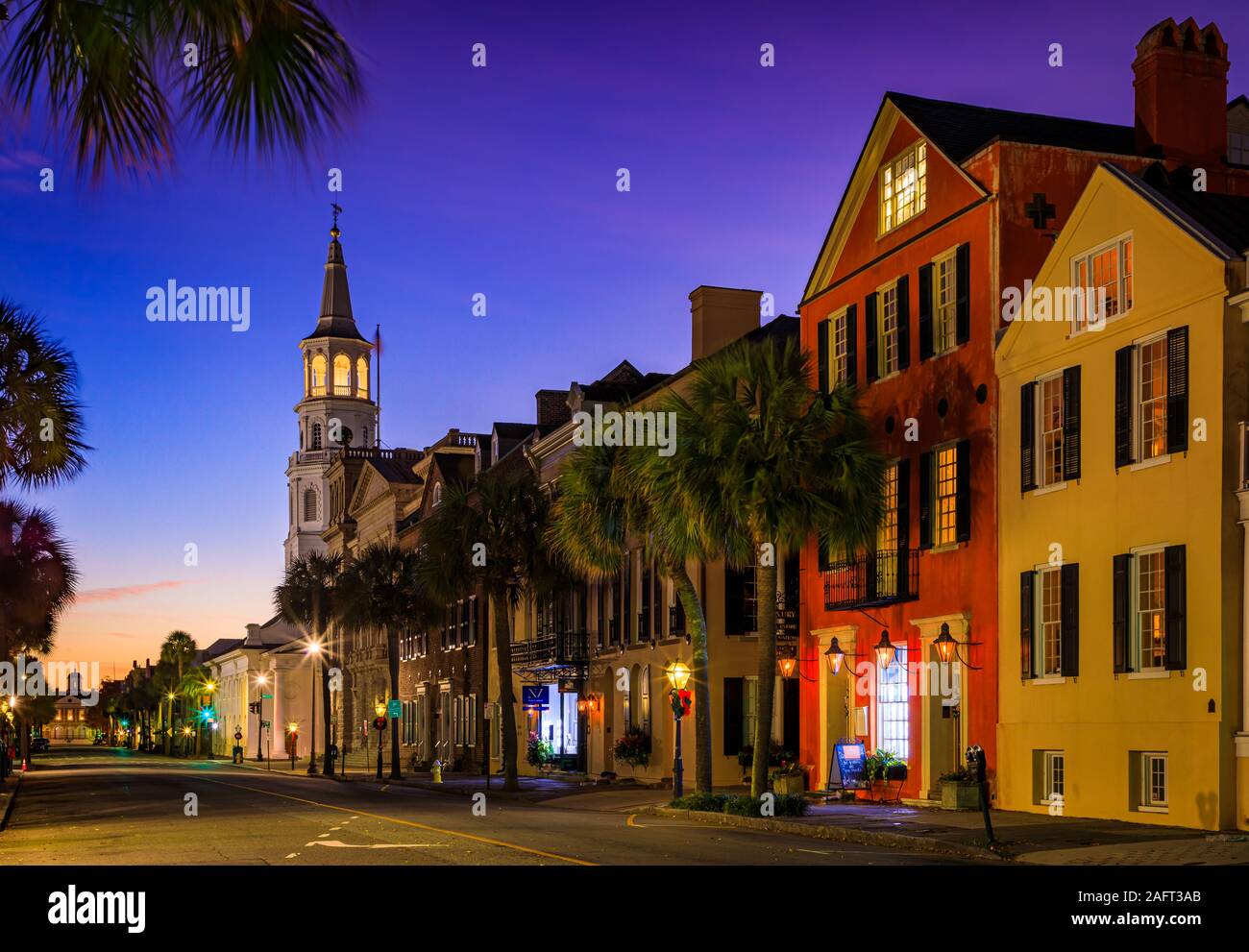 Charleston est la plus ancienne et la plus grande ville de l'Etat américain de Caroline du Sud, connue pour son rôle important dans le commerce des esclaves américains. La ville est le c Banque D'Images
