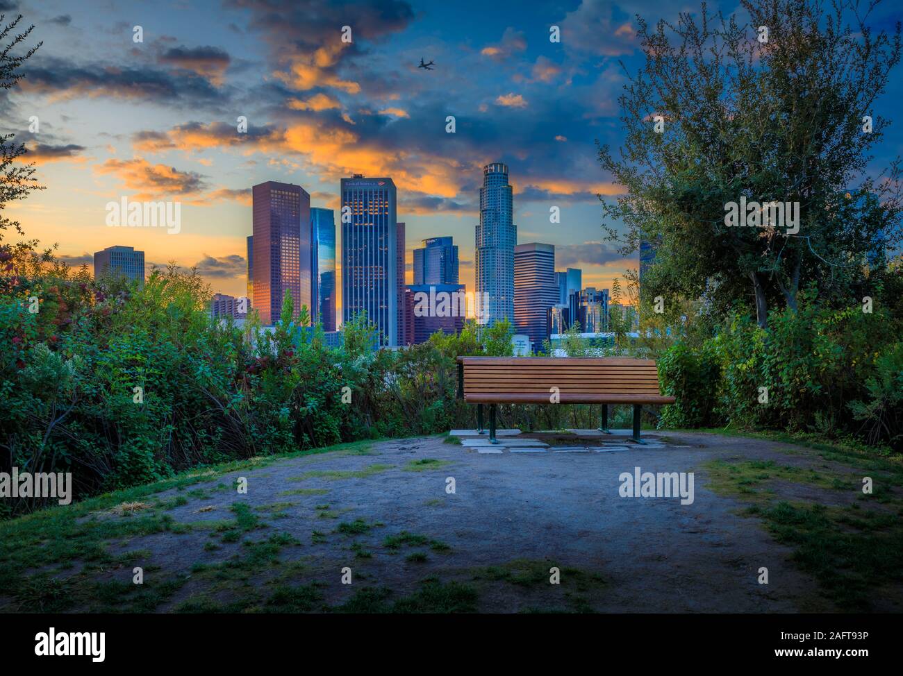 5 L Banque d'image et photos Alamy