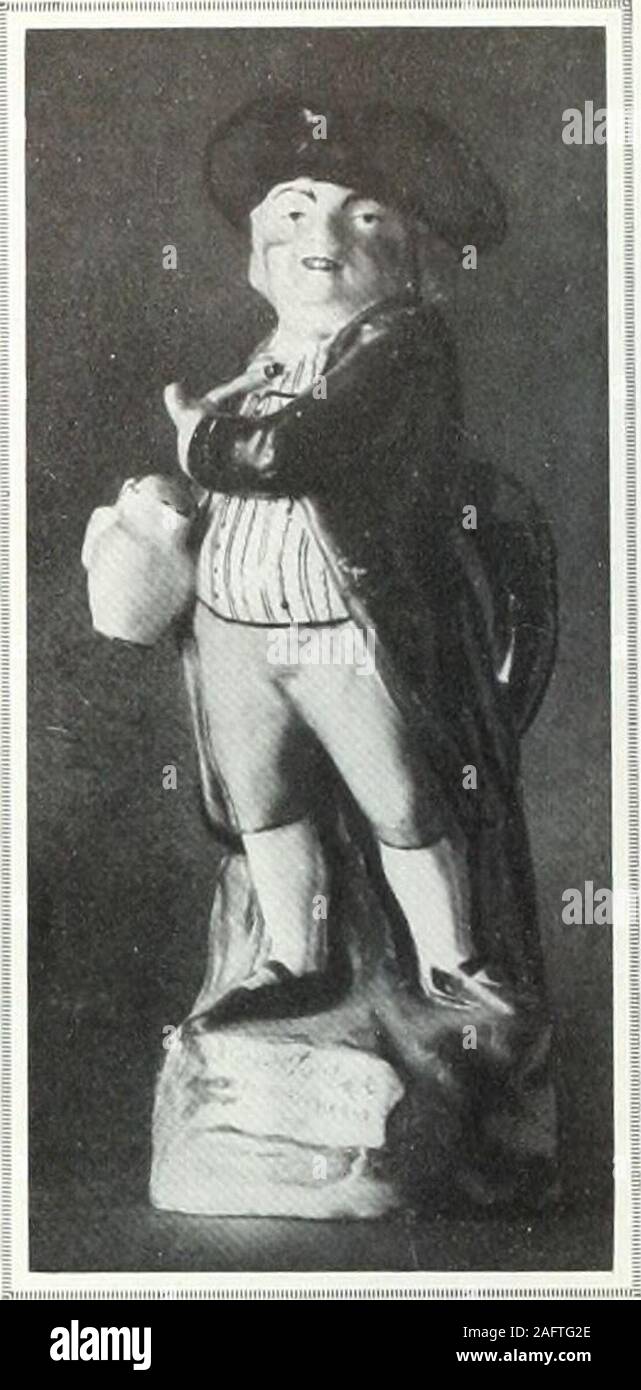 . Studio International. Mme. Il HAVEFORESEEN TOBY M. VOLSTEAD deux mains un quaintspeckled pitcher. Un interestingconceit Amustard tobyis pot, et Insspeckled,gilet cocked hat et fatlittle Staffordshiredesign de himas marque les jambes. Il est veryhard de placer la bouilloire defi-nit chaque autre pottersleft,toby pour beaucoup leur à ONU-marqué, mais goodauthority sur Büro Destruct que Staf-fordshire contri-distribué par thelargest ofEnglish tobieswhich loin numéro ont été envoyés outre-mer et sont tous pour usuallystraight ils sont faces arefiat thanraised décorations etle plutôt. Nous avons quelques fois voir le tobyin sa Banque D'Images