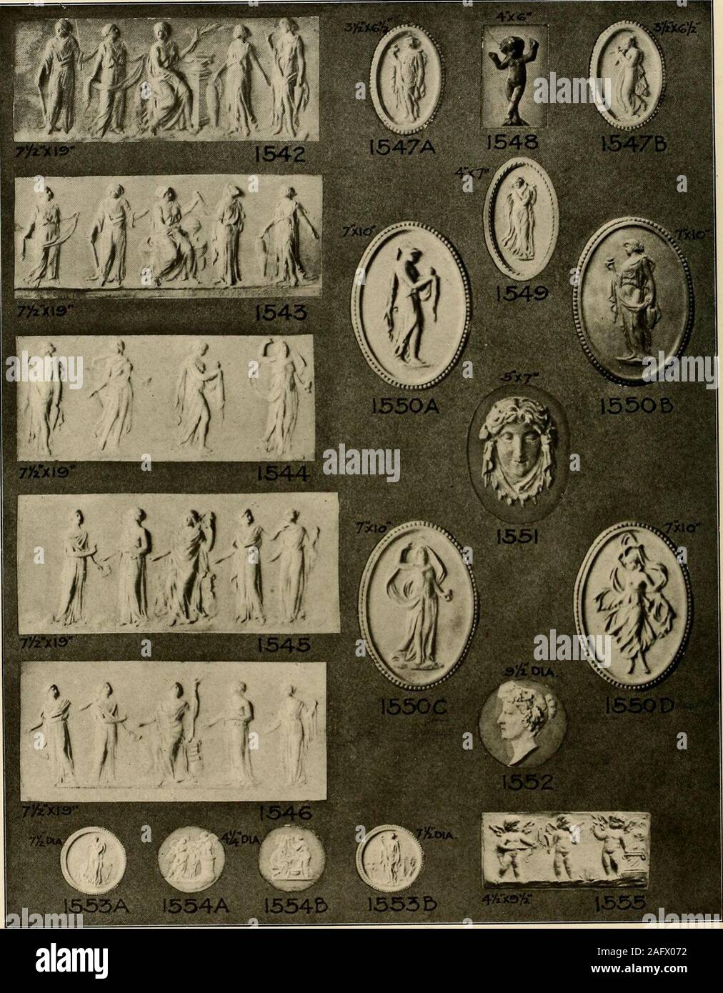 . Le catalogue général de Jacobson & Co. après 1526-1531 Wedgwood chaque $3.00 1535A, B chaque 1 $ 1539A. B chaque 1532 Wedgwood après chaque 4,00 2,60 1540 - 1536 chaque A, B chaque 1533 Wedgwood après chaque 3,00 1537A, B chaque 1,00 1541 Louis XVI chacun. 1534 A-D chaque 4,00 1,00 1538 1,00 $ Chaque .. 1.00. Panneaux sculptés 8,00 97 PLAQUE D'JACOBSOX & Co.. 1542 chaque 3 $.(10 3,00 1544 1543 chaque chaque 3,00 1545 3,00 1546 3,00 chaque chaque 1547A, B 1548 1,00 $ Chaque chaque 1-00 1349 chaque 1,00 1550A, B chaque 2,00 1550C. D chaque 2,001551 chaque sl.OO 1552 chaque 1,00 1553A. B chaque 1,00 1554A. B chaque 1,001555 chaque ? 2,00 JACOBSON & Banque D'Images