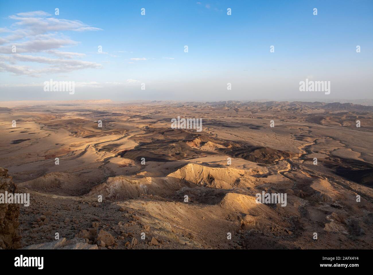 Cratère Maktesh Ramon en Israël. Banque D'Images