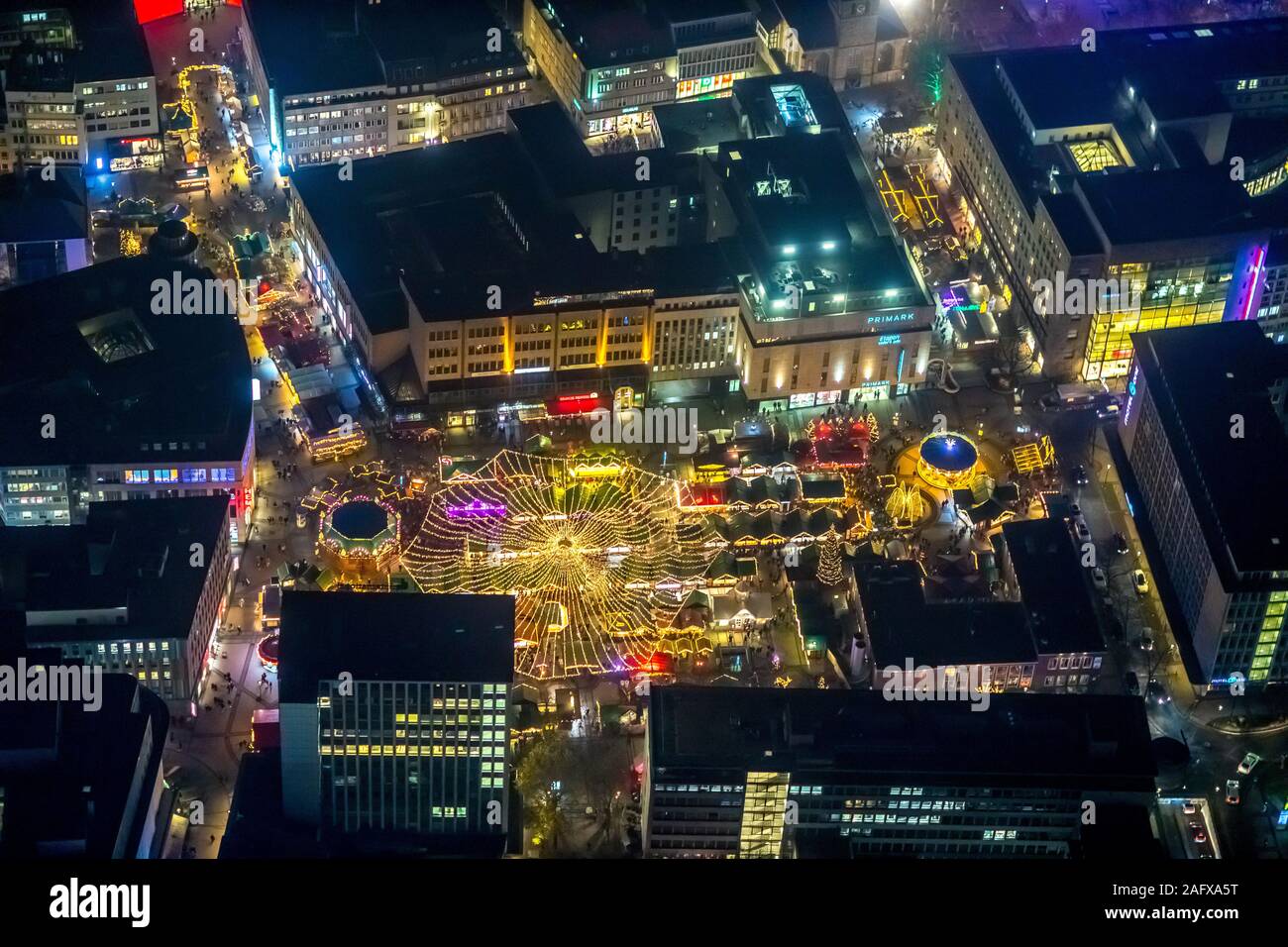 Photo aérienne, Kennedyplatz, marché de Noël, marché historique d'Essen, Essen, Essen, Ostviertel Ruhr, Rhénanie du Nord-Westphalie, Allemagne, DE, l'Europe Banque D'Images