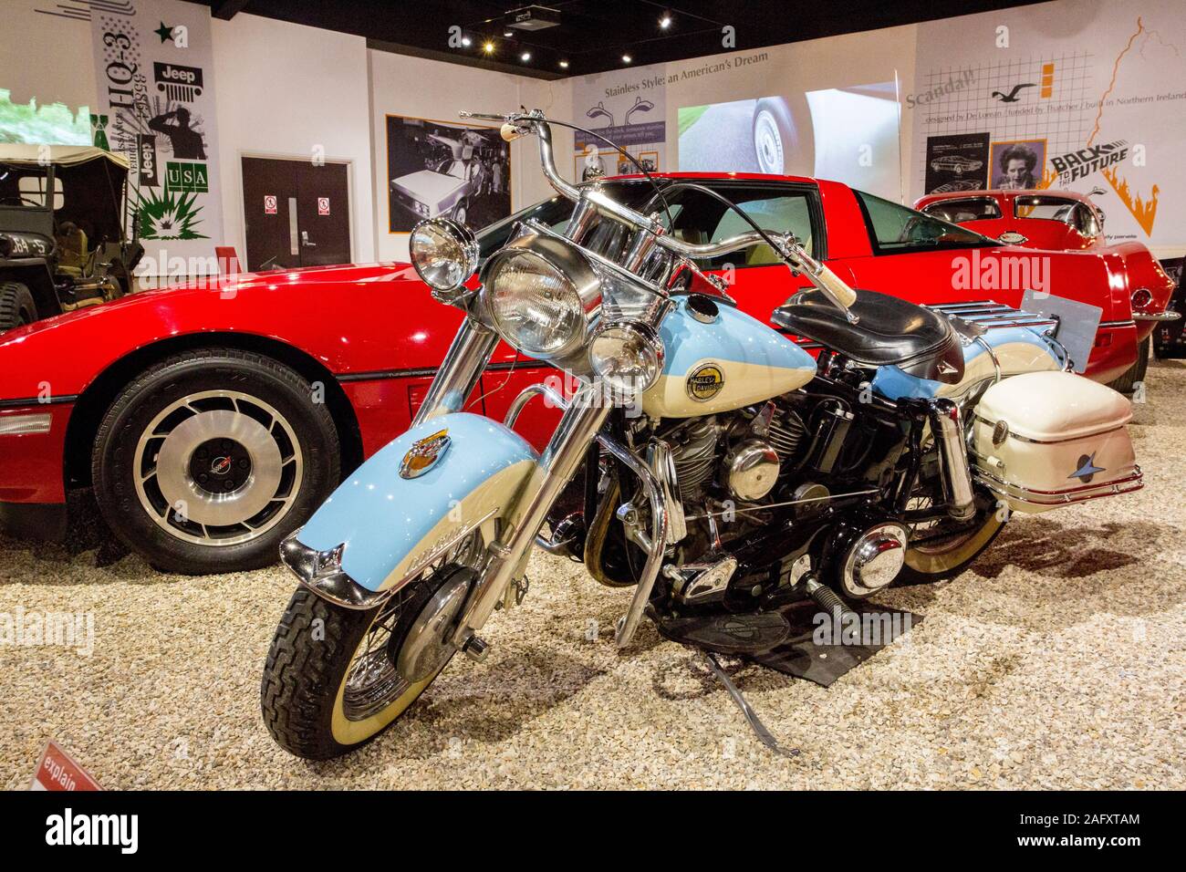 1958 une moto Harley Davidson Road à la Haynes International Motor Museum, Sparkford, Somerset, UK Banque D'Images