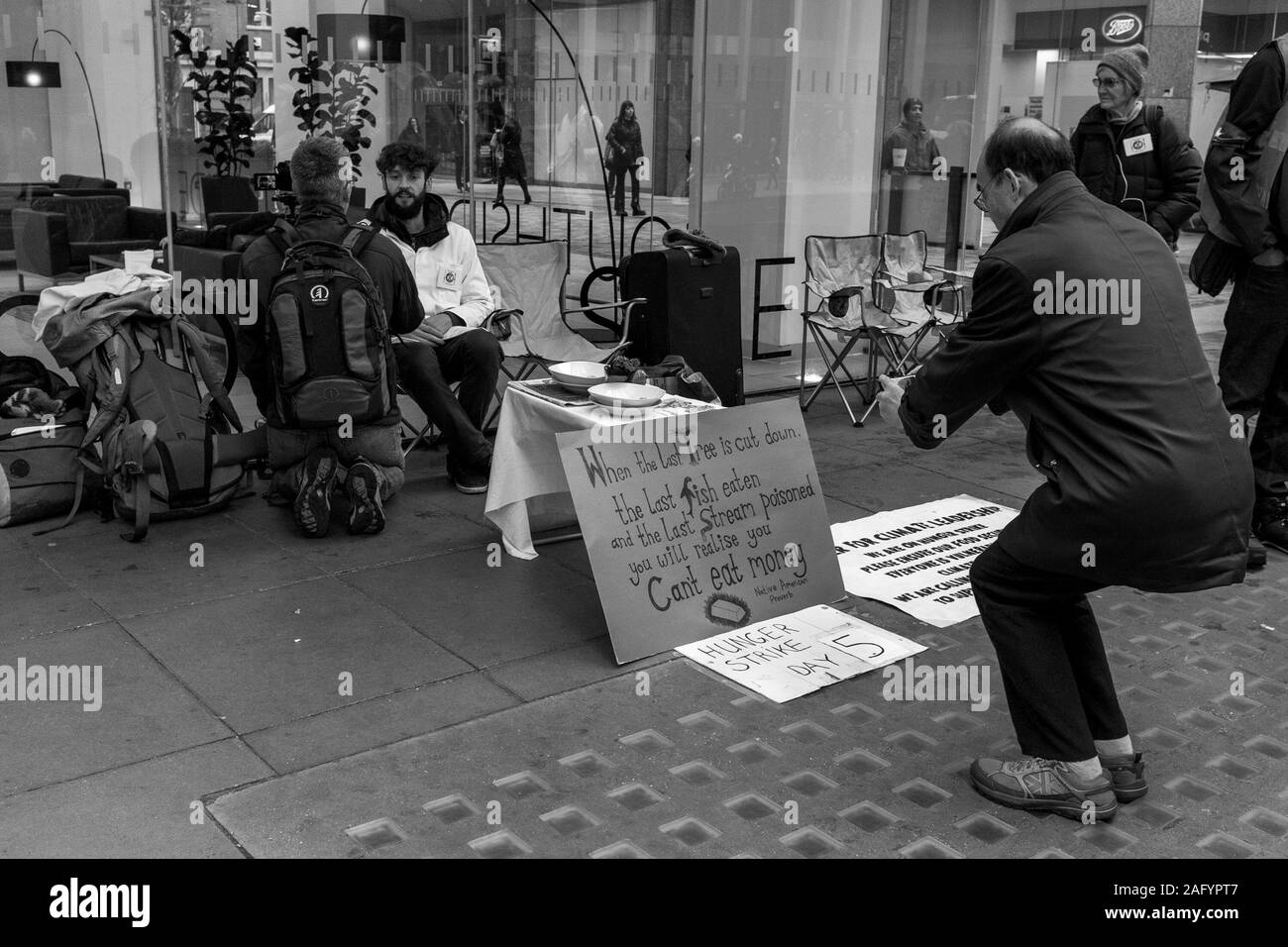 Gréviste de la faim à l'extinction de la rébellion, rue Victoria, Westminster, London, UK Banque D'Images