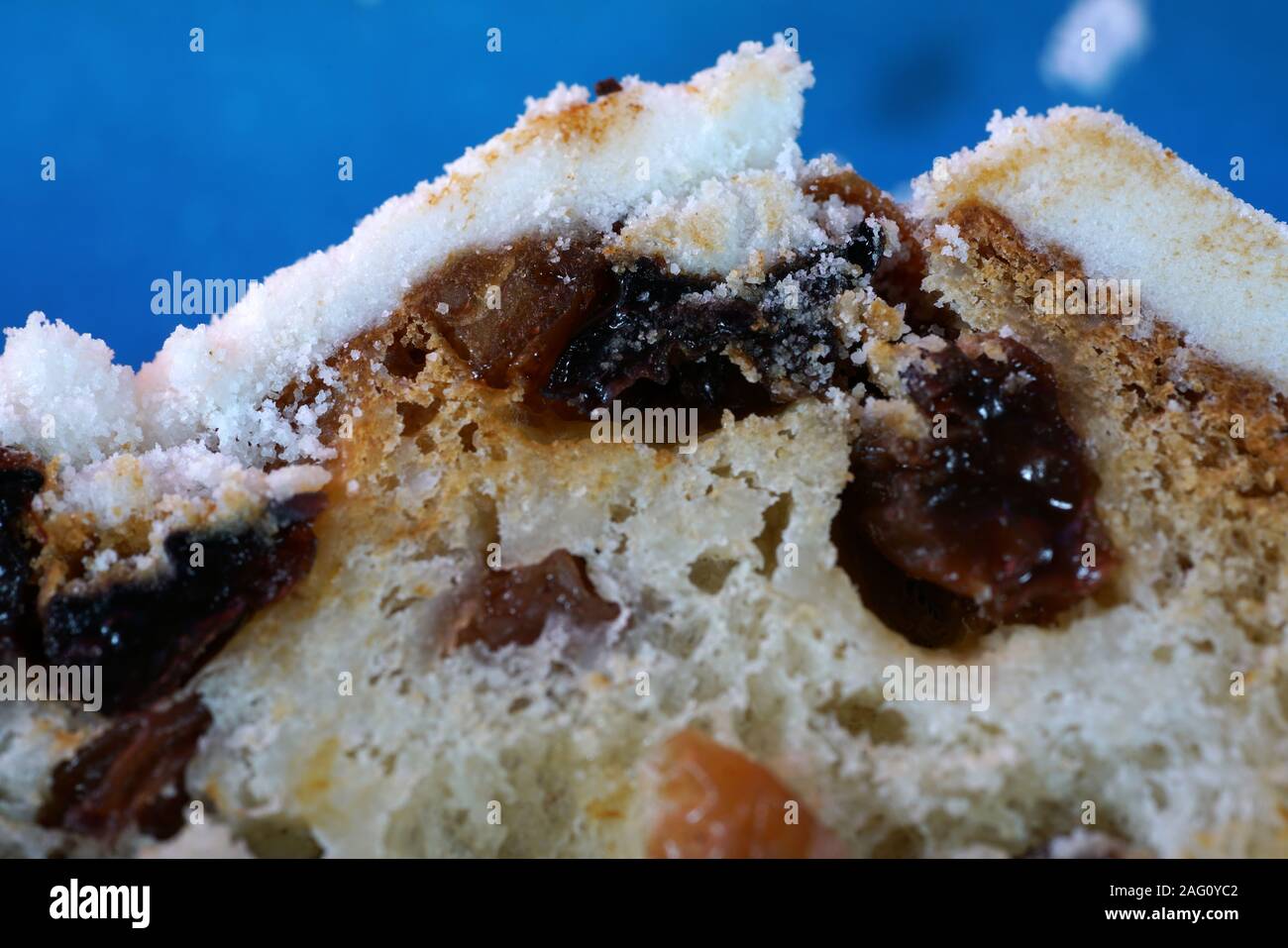 En Forme De Pain Gateau Fait De Pate Levee Photographie Dans Le Studio Avec Lumiere Artificielle Photo Stock Alamy En Forme De Pain Gateau Fait De Pate Levee Photographie Dans Le Studio Avec Lumiere Artificielle Photo Stock Alamy