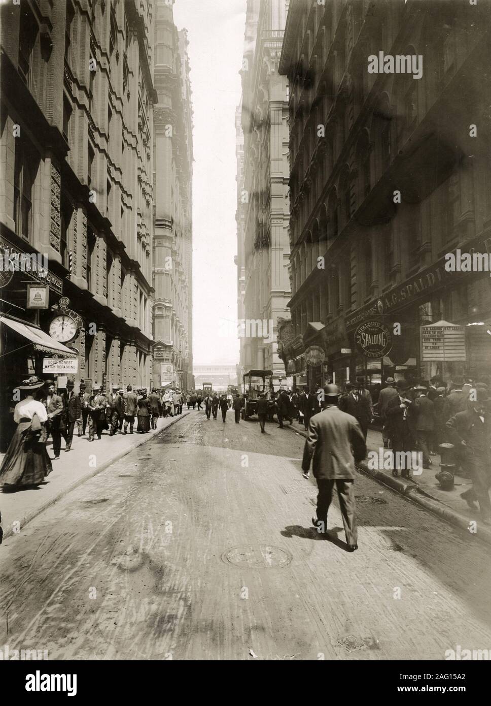 Au début du xxe siècle vintage press photographie - Scène de rue à New York Banque D'Images