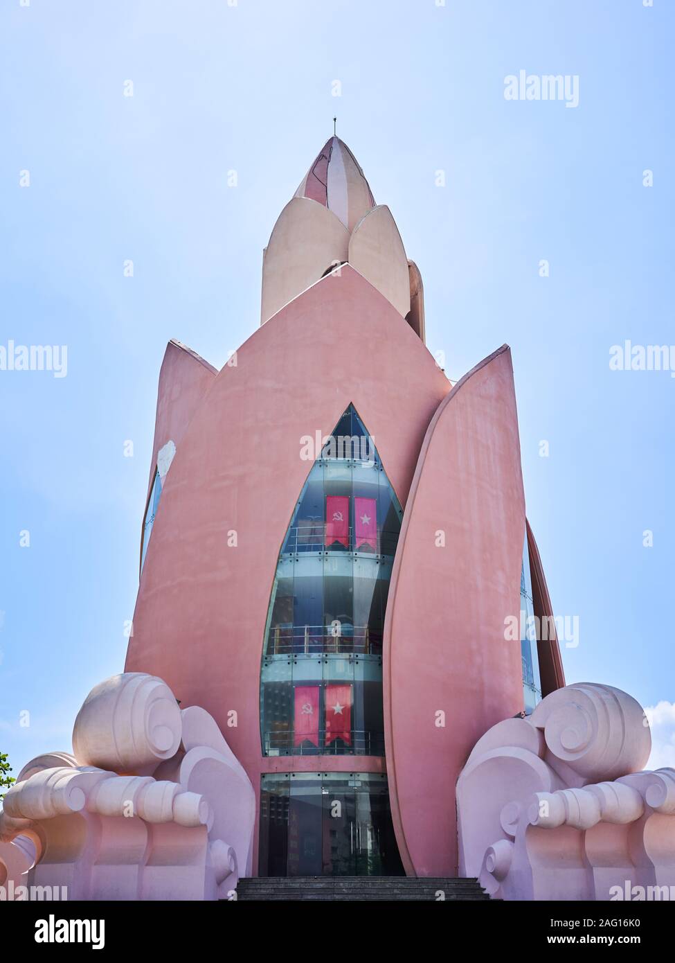 Encens de la tour, un bâtiment emblématique sur la plage de Nha Trang Banque D'Images