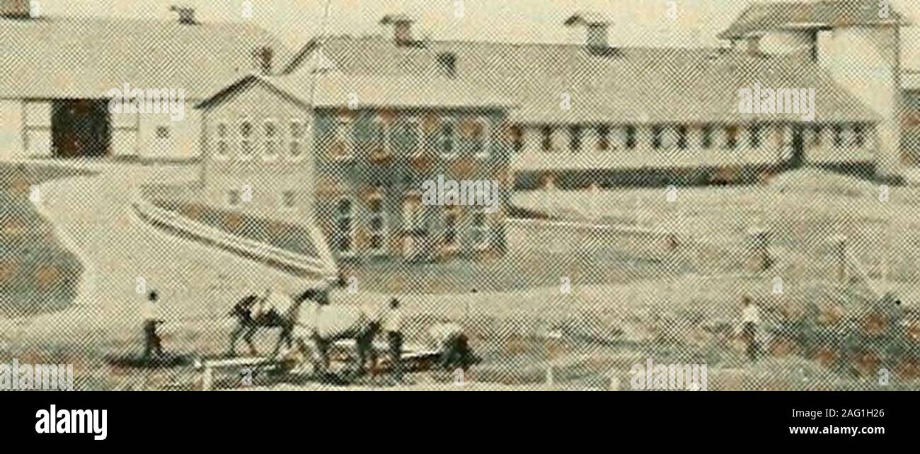 . La proportion de troubles mentaux en Virginie : un rapport spécial de l'État Conseil d'organismes de bienfaisance et des corrections à l'assemblée générale de dix-neuf seize sur la faiblesse d'esprit dans l'état de Virginie, ainsi qu'un plan pour la formation, la ségrégation et la prévention de la procréation des faibles d'esprit. N DU TRAVAIL PRISON PAYER.La réponse se trouve sur le sol de la Virginie. Le District de Columbia est l'épargne 80 000 $ par année par groupe de prisonniers en prison sur thefarm à Occoquan, Virginie Virginie 81 mentale défectueuses dans stituticm pour les faibles d'esprit il peut encore être utile au contribuable insteadof un fardeau toujours croissant, pour quand Banque D'Images