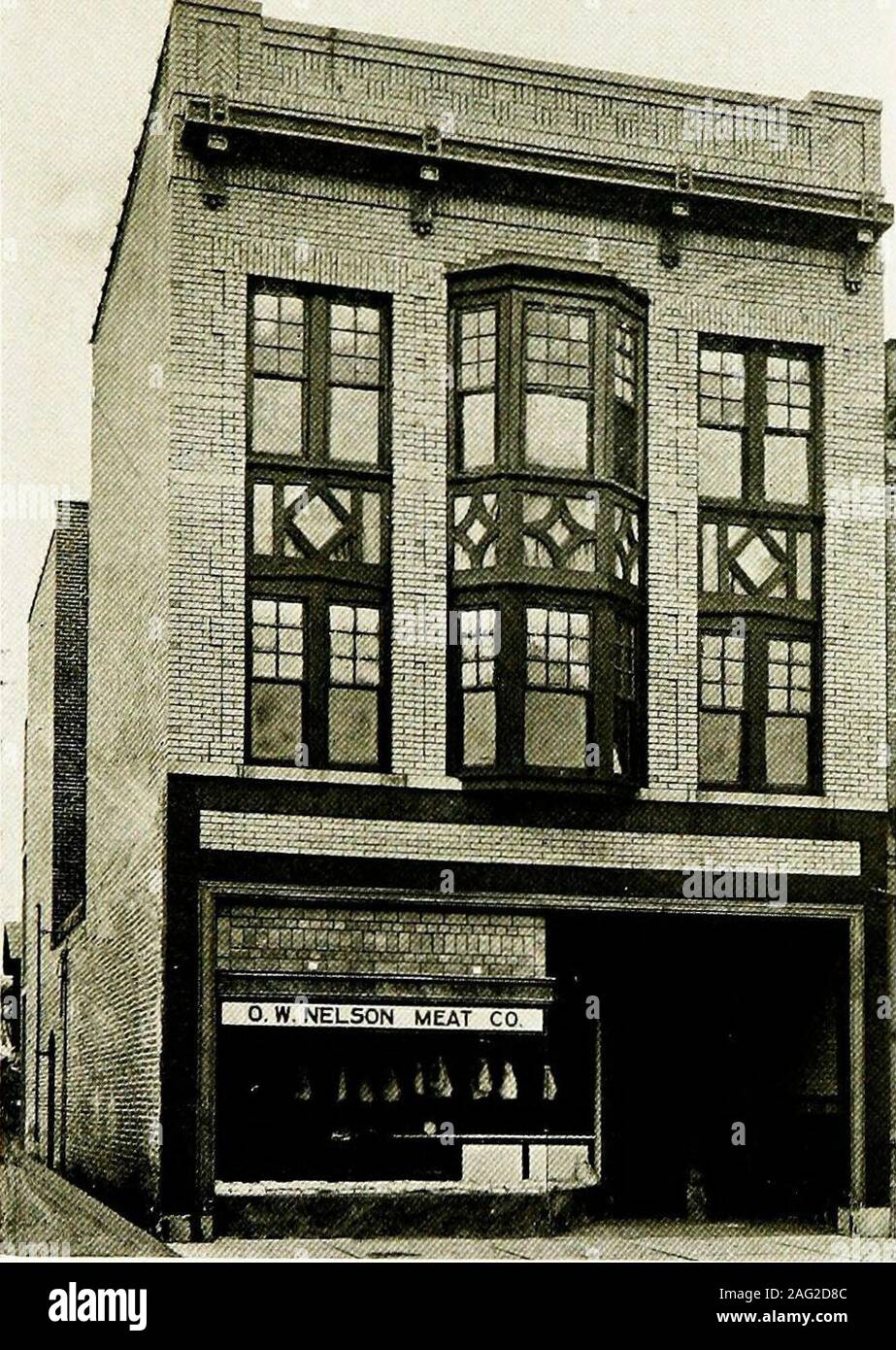 . Wilkes-Barré, la ville des diamants ; une étude de ses progrès remarquables comme indiqué par sa croissance au cours des cinq dernières années. L'approvisionnement en eau du ruisseau Spring Co. Office BuildingN. Rue Franklin (en construction) Ce livre montre que cinq années de croissance. (). W. Nelson Building, rue Principale Nord .iti le pays, et toute la face avant est administré par la ville et est en processus d'amélioration par thecitys Park Commission. En raison de l'enormousbuilding- expansion au cours des dernières années les loyers sont principaux figurant à un chiffre raisonnable, et les taux d'rentand coût général de la vie ne sont pas plus élevés qu'tionately propor-e Banque D'Images