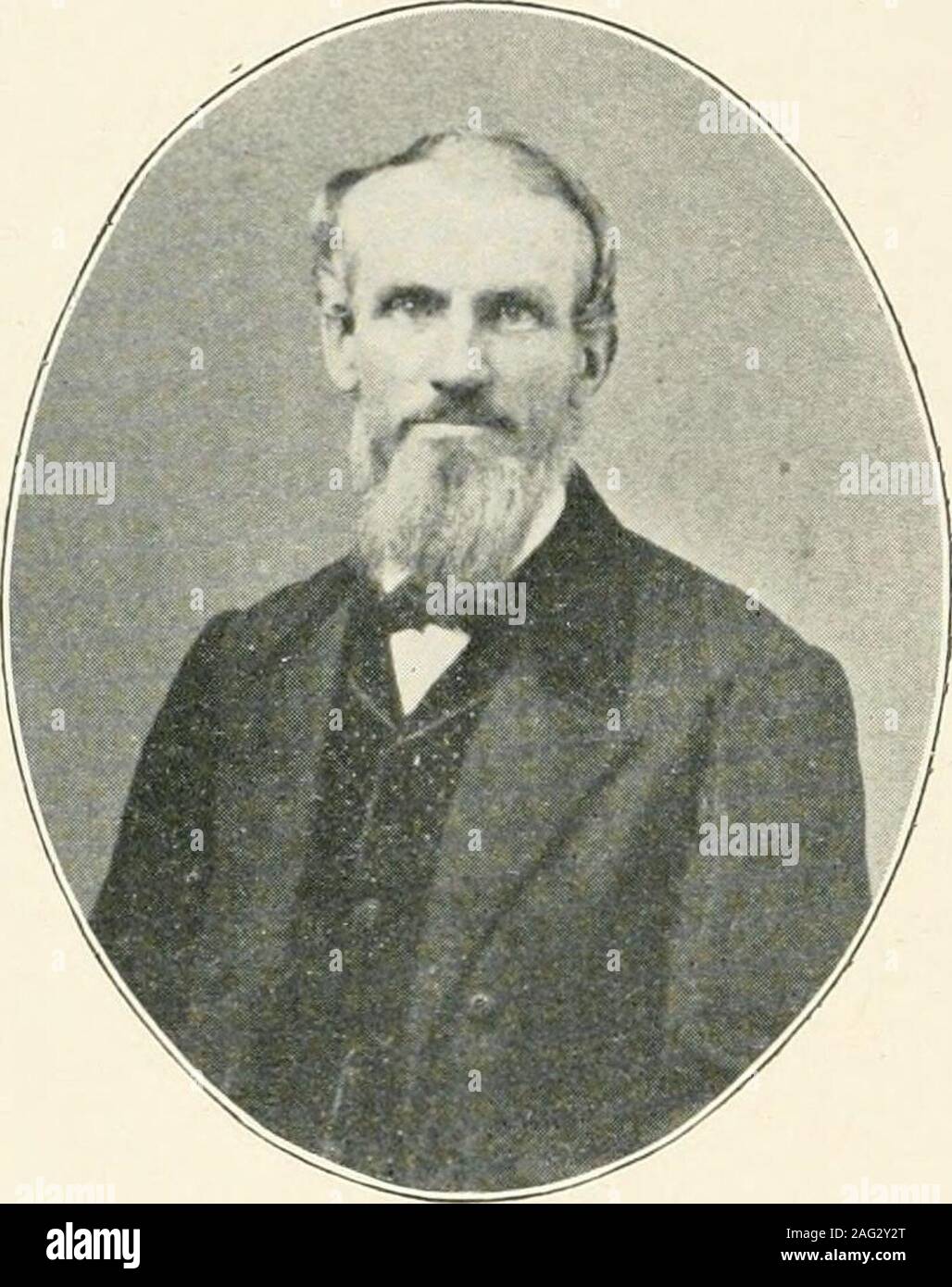 . La généalogie et descendants de Luc Poisson, sr., dans l'ordre chronologique à partir de 1760-1904. Dieu. À propos de tie,a- 1821 ou 1822 il a été influencé byMichael tojoin les endroits records à Saint-imier et Joseph Park dans la réforme de la morale en whichthey ont tant de zèle engagé. Hischildren sont :- 1-William, né le 24 novembre. 1X11.2-Margaret, née le 11 novembre 1816.3-THOMAS, né le 2 décembre, ISIS.4-ELIZABETH, née le est 1821. 5-LUC SIDNEY, né le 31 mars. 1823.R-EDWARD, né le 7 août 1825.7-MARY JANE, né le 15 août. 1N27.S-JAMES, né le 2S. 1S29. 9-GEORGE WASHINGTON, bornFebruary 22. 1S32. 10-HANNAH, né le 16 juillet 183 Banque D'Images