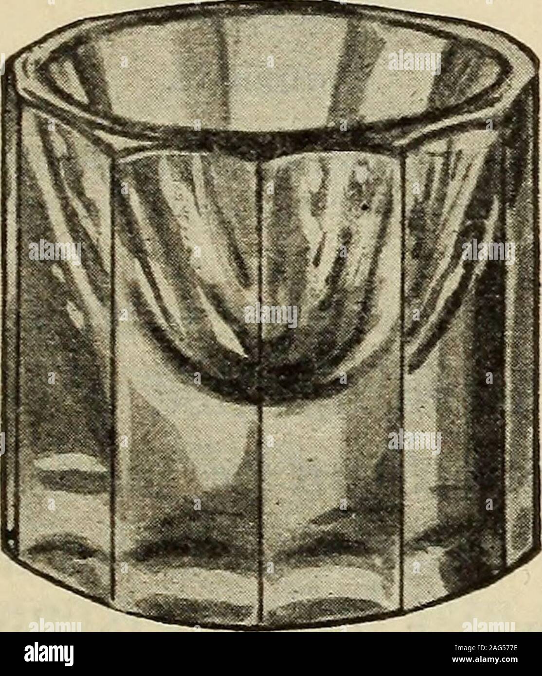 . Matière médicale et de thérapeutique dentaire ; avec référence spéciale à l'application rationnelle des mesures de rattrapage pour les maladies dentaires ... novocain for Dental fins peuvent être pré-préparés comme suit : Novocain 10 grains (0,6 Gm.). Sodium chlorid 4 grains (0,25 Gm.). L'eau distillée 1 fluidounce (30 cc.). Faire bouillir la solution. Syringeful à chacun (2 cc.) Ajouter 2 gouttes d'adrénaline solutionwhen utilisé. Les solutions prêtes à l'emploi de la cocaïne et, dans une certaine mesure, ne sera pas ofnovocain conserver lorsqu'fréquemment exposés à l'air. Aperfect solution stérile peut être faite de façon impromptue par dissolv-ing le montant nécessaire de n Banque D'Images