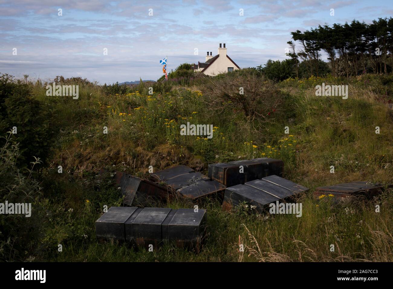 Easdale a été le plus petit de l'Écosse où vivent en permanence l'île des Hébrides intérieures avec une population permanente d'environ 60 personnes en 2019. L'île est gratuit et accessible en voiture à partir de l'île voisine de Seil par un traversier. Il a été l'endroit de l'Assemblée Pierre monde Championnats d'écrémage qui a eu lieu chaque mois de septembre dans l'une des anciennes carrières inondées sur l'île. Banque D'Images