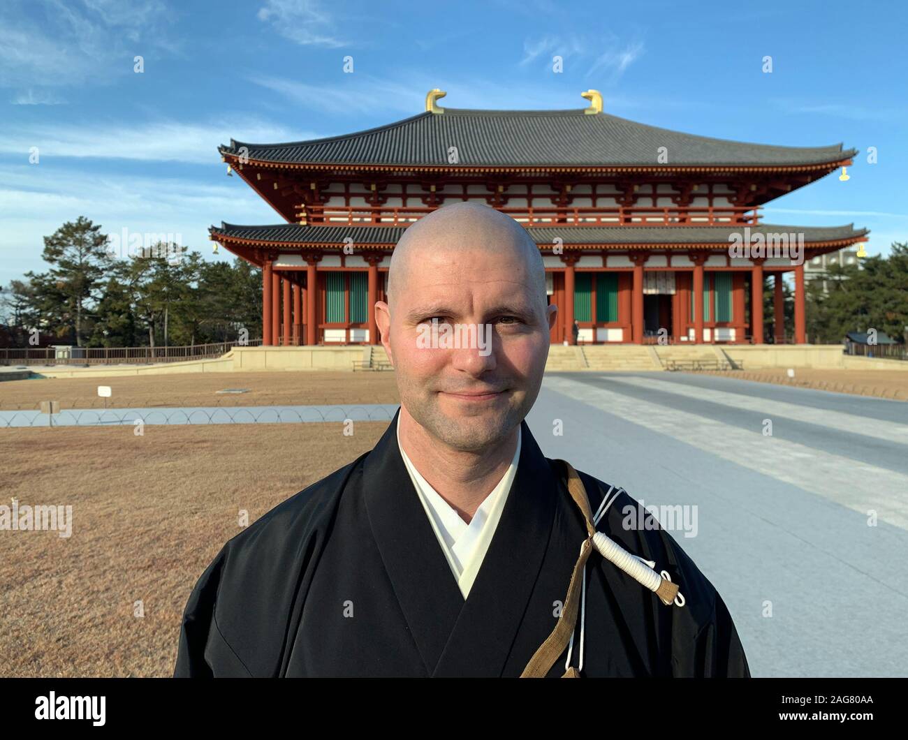 Nara, Japon. 13 Décembre, 2019. L'Hamburg-né Gyoei, la seule Saile affaires ordonné prêtre au temple Kofukuji dans l'ancienne ville impériale japonaise de Nara. (Dpa 'Le bouddhisme est en train de mourir au Japon" - prêtre allemand à Nara') Credit : Nicolaysen Lars/dpa/Alamy Live News Banque D'Images