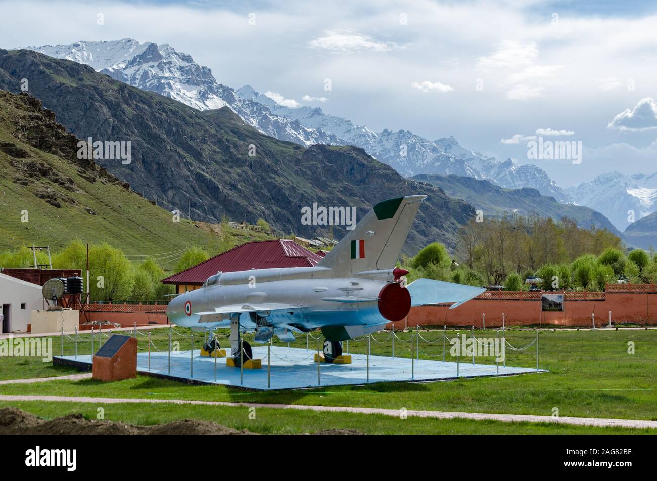 Avions de chasse et intercepteur supersoniques MIG-21 à Kargil War Memorial, Ladakh, Inde Banque D'Images