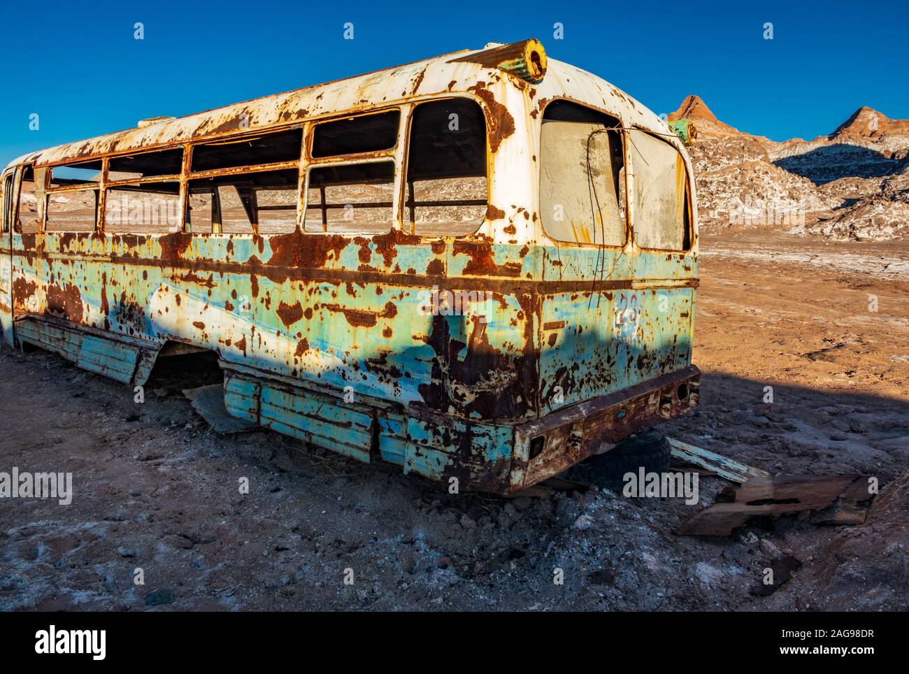 Dans le bus abandonnés désert d'Atacama, vue arrière Banque D'Images